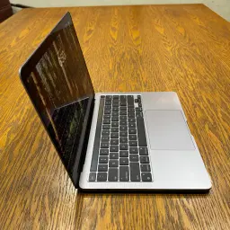 Apple MacBook Pro 2020 (Used) Apple M1 Chip 8/256 | 408 Cycles | Grey - Code: RNMB0046 3