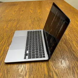 Apple MacBook Pro 2020 (Used) Apple M1 Chip 8/256 | 122 Cycles | Grey - Code: RNMB0044 4