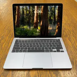 Apple MacBook Pro 2020 (Used) Apple M1 Chip 8/256 | 133 Cycles | Grey - Code: RNMB0043 2