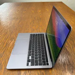Apple MacBook Pro 2020 (Used) Apple M1 Chip 8/256 | 147 Cycles | Grey - Code: RNMB0037 4